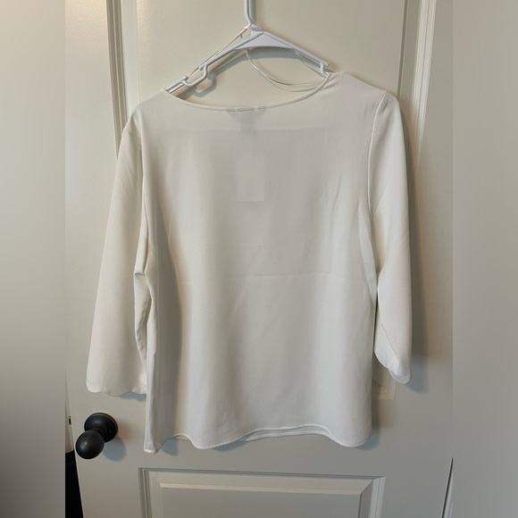 H&M Scalloped Blouse - Picture 3 of 3